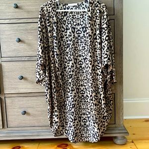 VGUC Newbury Kustom Leopard Print Kimono, sz S/M